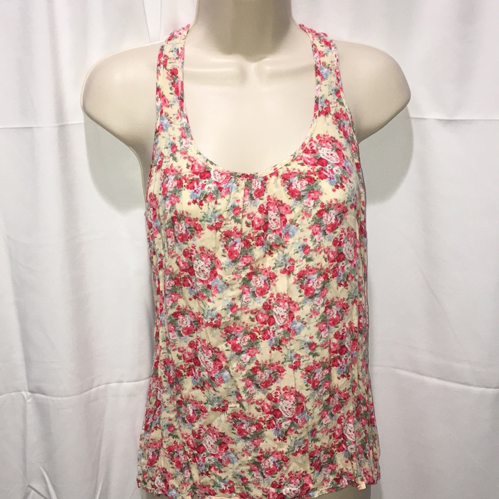 Margret Crop Top
